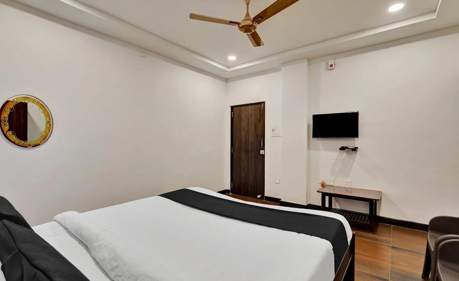 Hotel Medi Konda Grand Nellore Exteriér fotografie