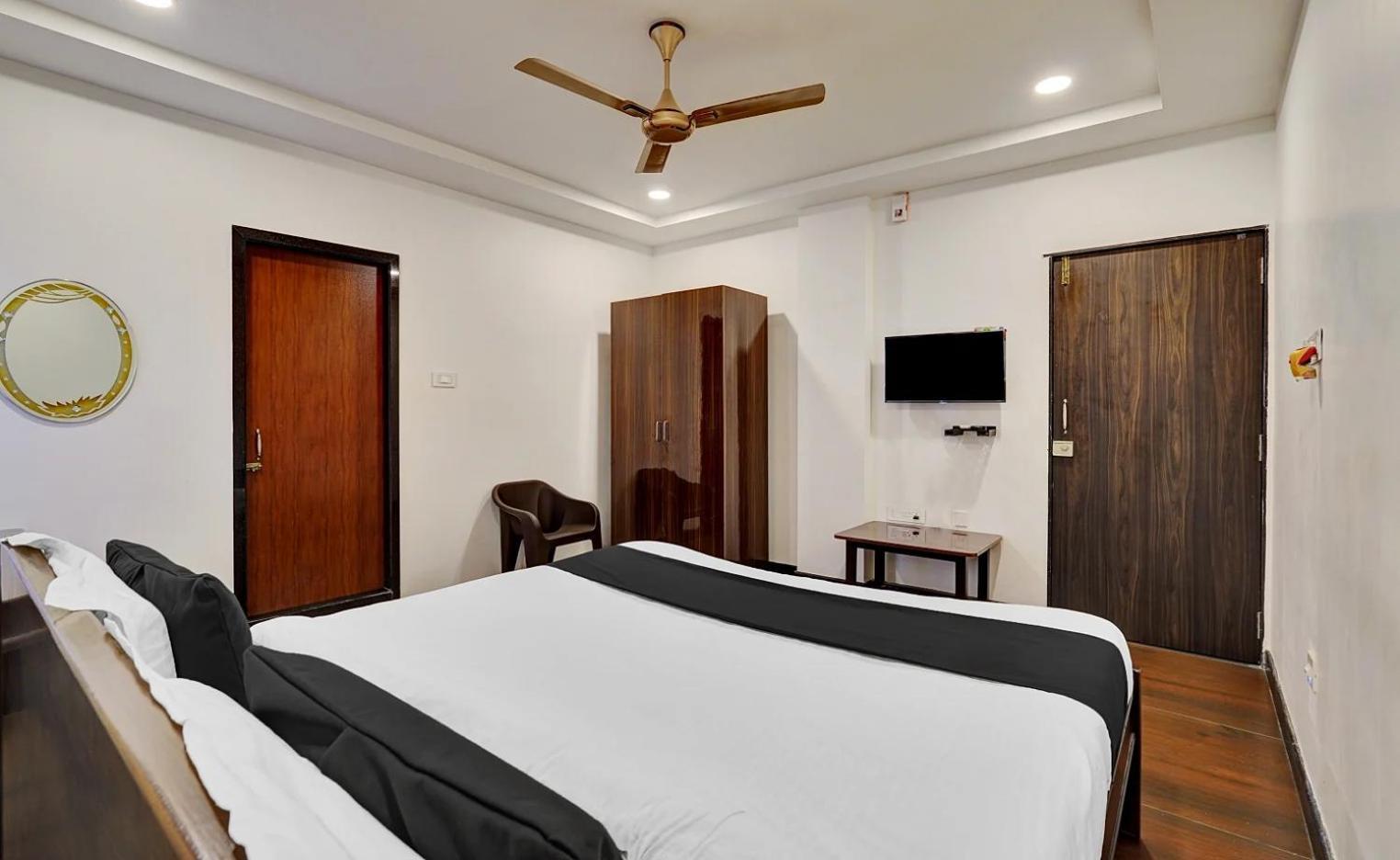 Hotel Medi Konda Grand Nellore Exteriér fotografie